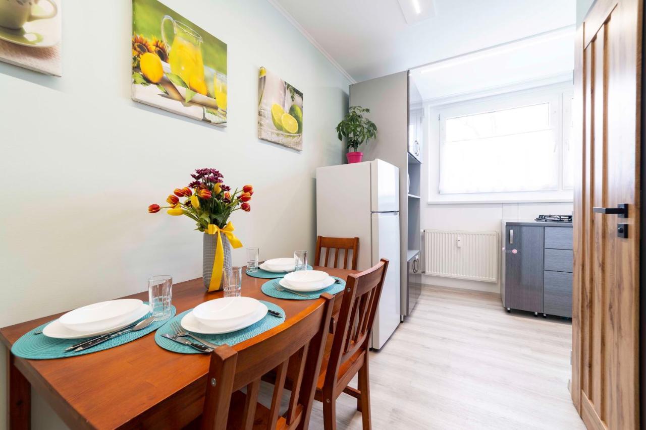 מישקולץ Comfort 66 - Real-Life 3-Room Family Stay With 4 Beds מראה חיצוני תמונה