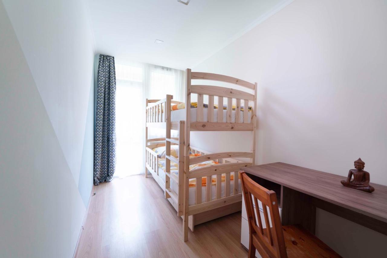 מישקולץ Comfort 66 - Real-Life 3-Room Family Stay With 4 Beds מראה חיצוני תמונה