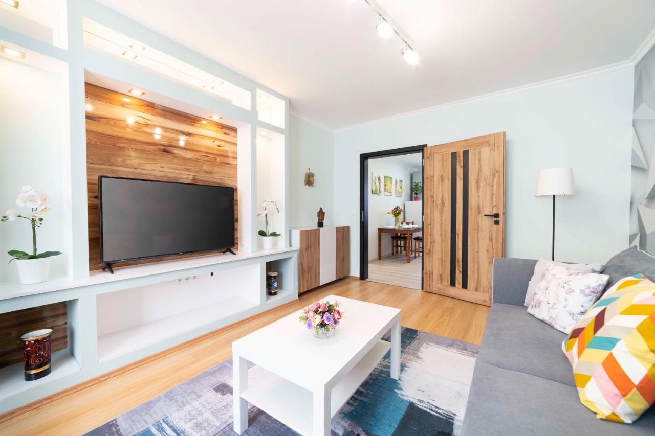 מישקולץ Comfort 66 - Real-Life 3-Room Family Stay With 4 Beds מראה חיצוני תמונה